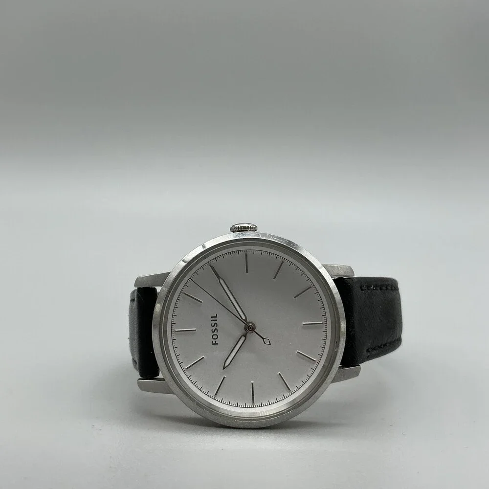 Fossil ES4186 Neely Womens Watch 33mm Silver Tone Black Leather New Battery
